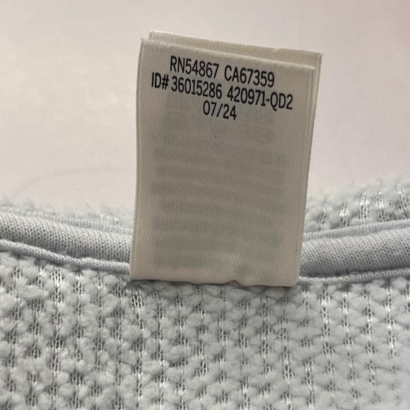 PINK Victoria's Secret Hydrangea Blue Oversized Cozy Sherpa Pullover Hoodie - Picture 10 of 10